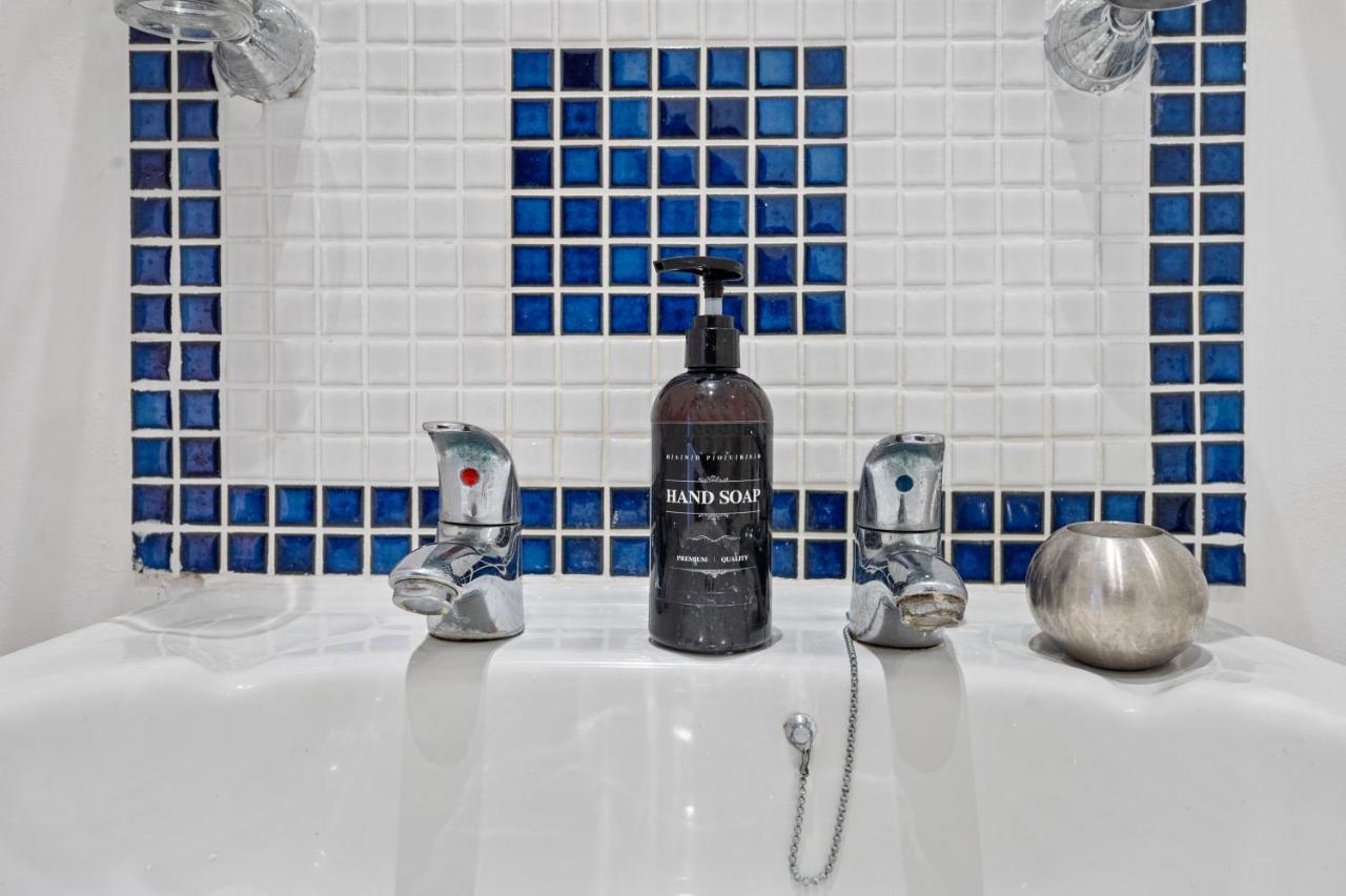 Appartamento Cosy Flat In Central Ldn Payment To The Host Londra Esterno foto